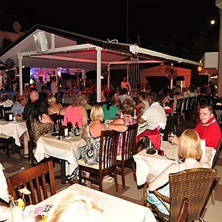 Lejlighedshotel Greenpark 3*