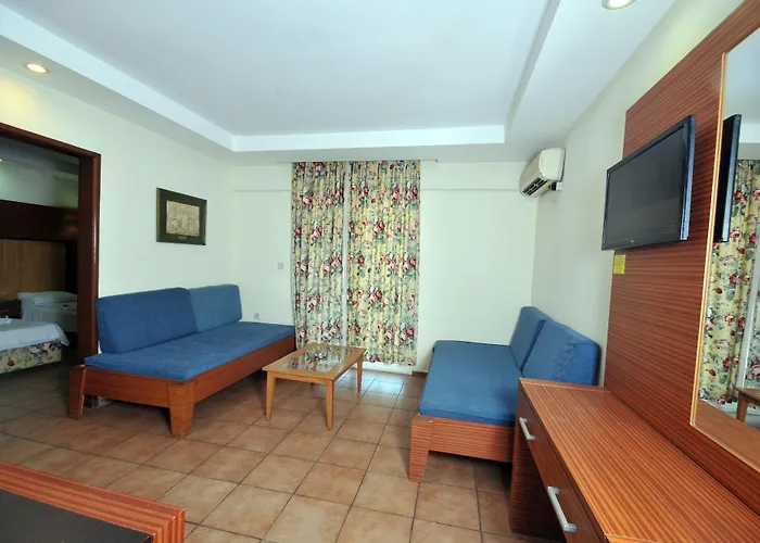 Apartmanhotel Greenpark 3*