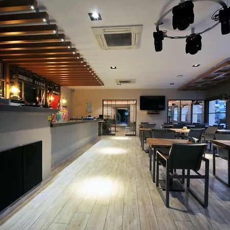 Hotel apartamentowy Greenpark